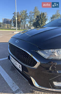 Седан Ford Fusion 2019 в 