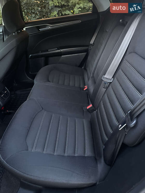 Седан Ford Fusion 2019 в Житомире