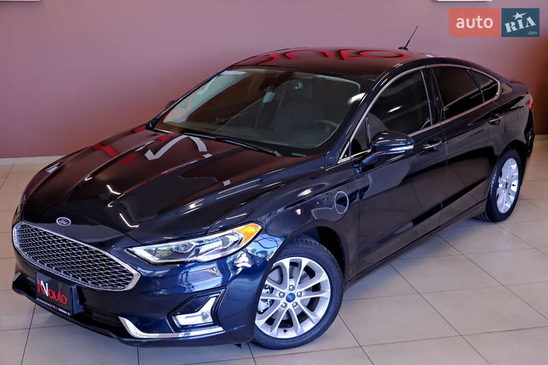 Седан Ford Fusion 2020 в Одесі