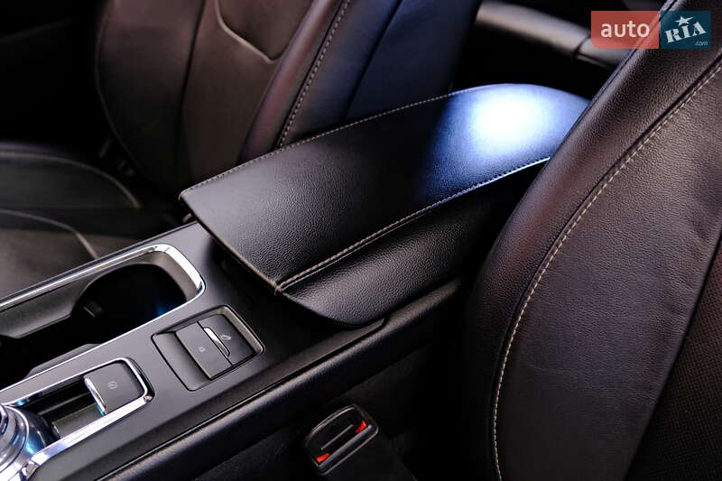 Седан Ford Fusion 2020 в Одесі