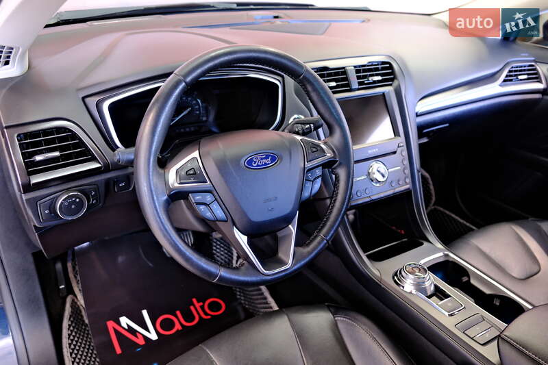 Седан Ford Fusion 2020 в Одесі