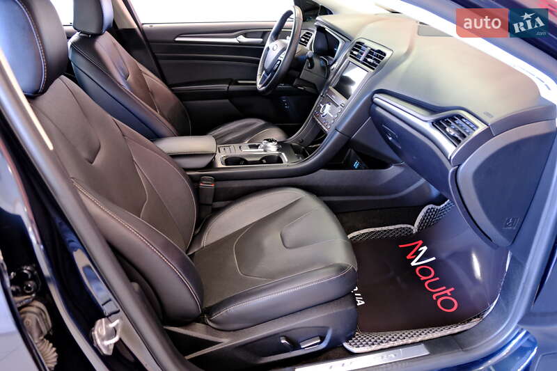 Седан Ford Fusion 2020 в Одесі