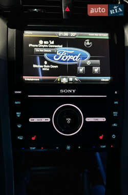 Седан Ford Fusion 2015 в 
