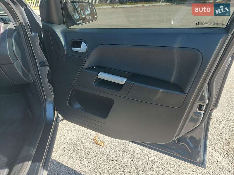 Хетчбек Ford Fusion 2009 в Первомайську фото 15 Хетчбек Ford Fusion 2009 в Первомайську