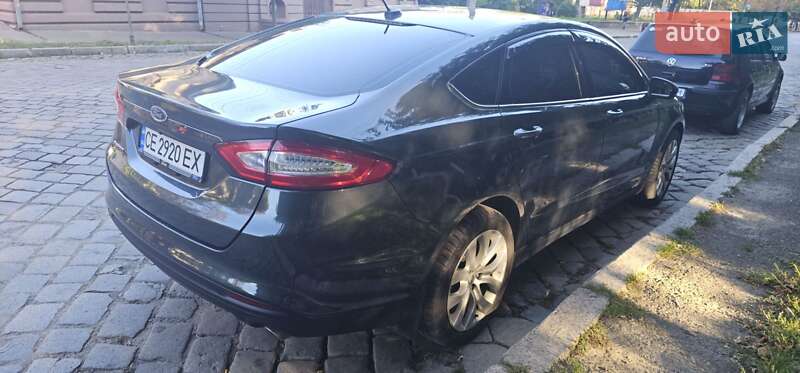 Седан Ford Fusion 2014 в Чернівцях