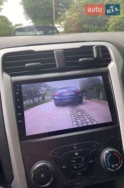 Седан Ford Fusion 2014 в 