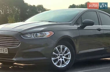 Ford Fusion 2015