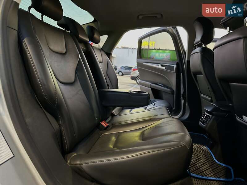 Седан Ford Fusion 2016 в Киеве