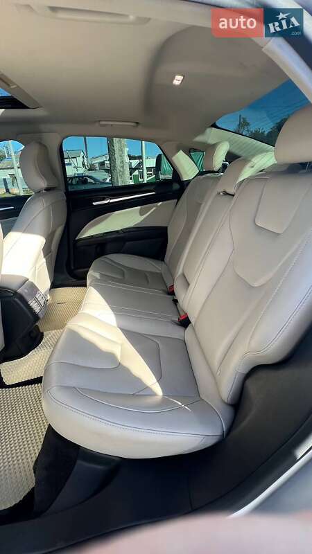 Седан Ford Fusion 2018 в Полтаве