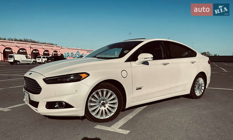 Ford Fusion 2014