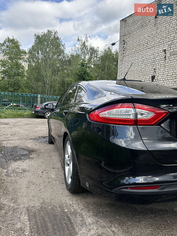 Седан Ford Fusion 2014 в Житомире