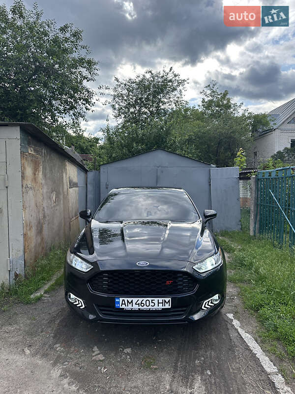 Седан Ford Fusion 2014 в Житомире