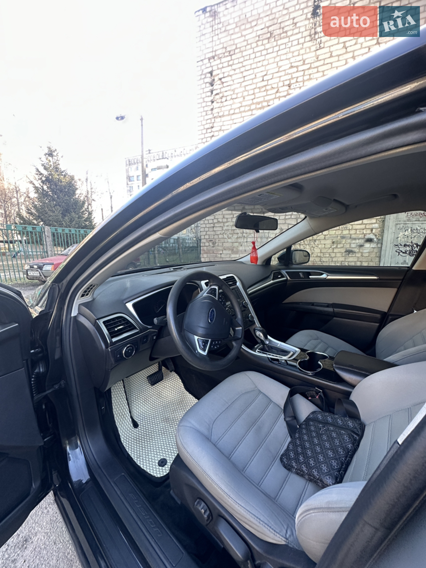 2014 Ford Fusion - мініатюра 17