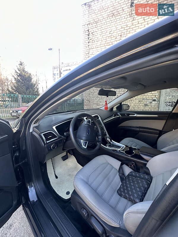Седан Ford Fusion 2014 в Житомире