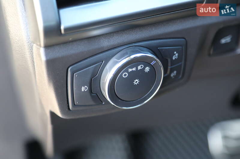 Седан Ford Fusion 2016 в Харкові