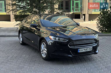Седан Ford Fusion 2013 в 
