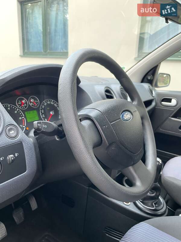 Хетчбек Ford Fusion 2008 в Вінниці