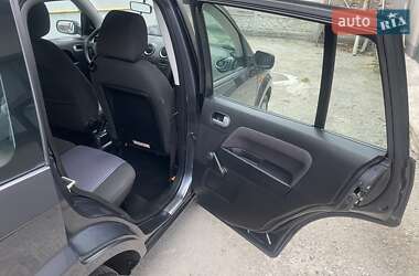 Хэтчбек Ford Fusion 2008 в 