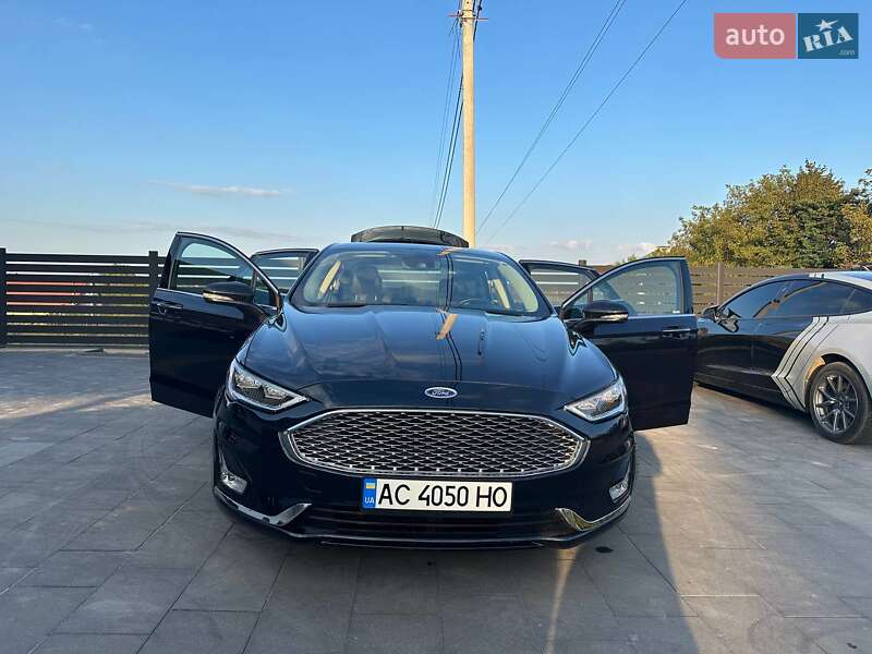 Седан Ford Fusion 2019 в Луцке фото 2 Седан Ford Fusion 2019 в Луцке