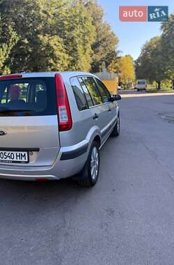 Хэтчбек Ford Fusion 2009 в 