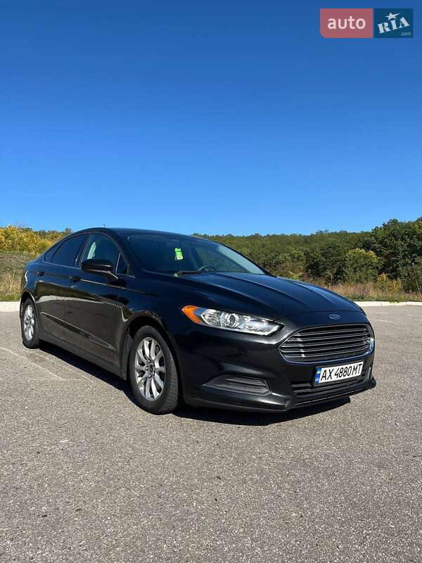 Седан Ford Fusion 2014 в Пересечном