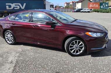Седан Ford Fusion 2016 в 