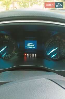 Седан Ford Fusion 2016 в 