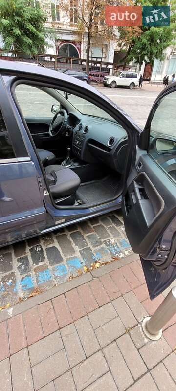 Хетчбек Ford Fusion 2010 в Києві