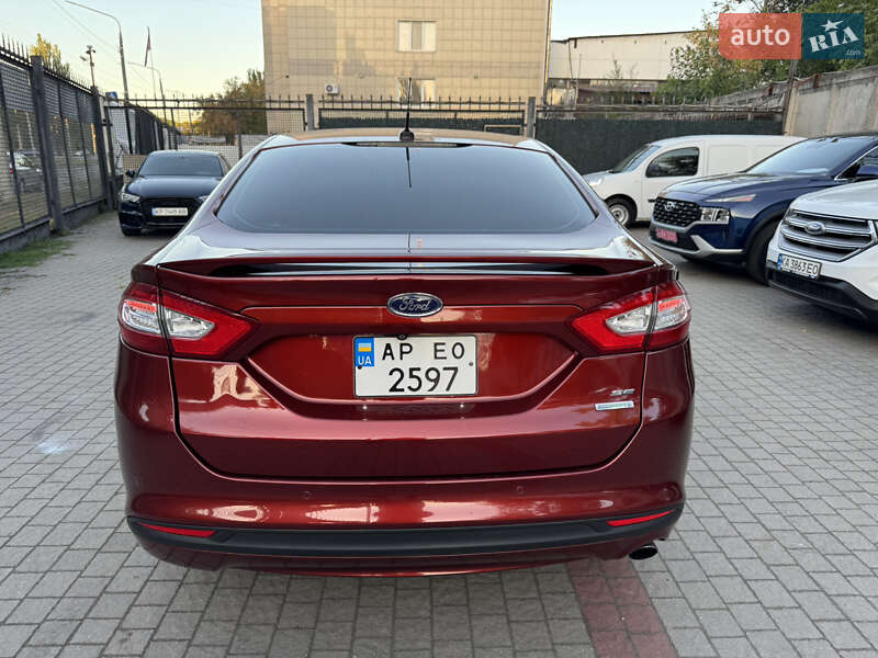Седан Ford Fusion 2013 в Запорожье