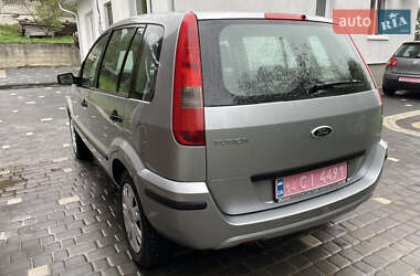 Хетчбек Ford Fusion 2005 в 