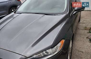 Седан Ford Fusion 2015 в Харькове