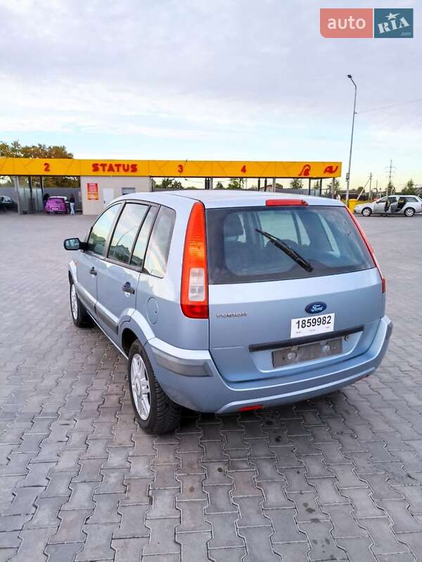 Хетчбек Ford Fusion 2006 в Луцьку