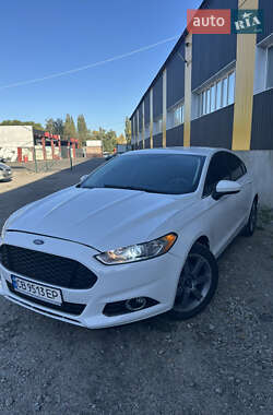 Ford Fusion 2015