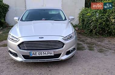 Седан Ford Fusion 2014 в 