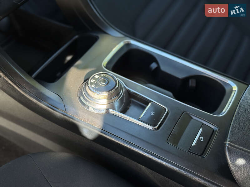 Седан Ford Fusion 2018 в Тернополі