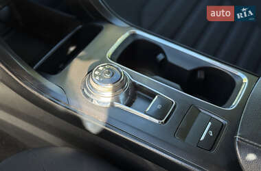 Седан Ford Fusion 2018 в 
