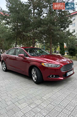 Седан Ford Fusion 2015 в Львове