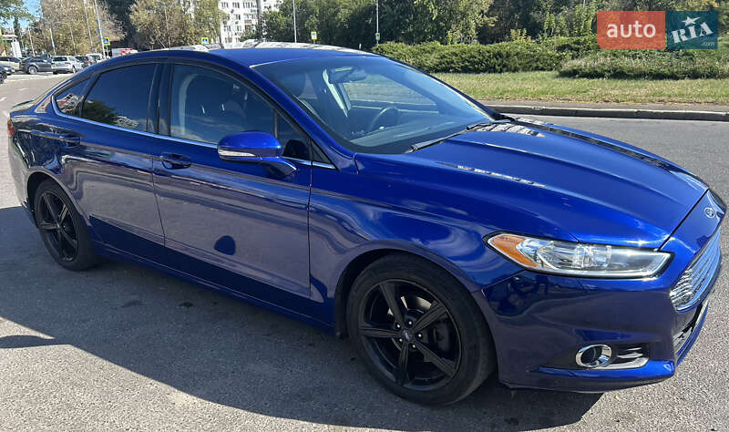 Седан Ford Fusion 2015 в Киеве