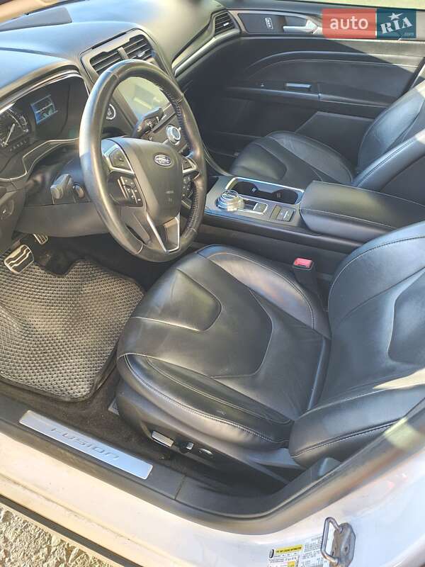 Седан Ford Fusion 2017 в Києві фото 11 Седан Ford Fusion 2017 в Києві
