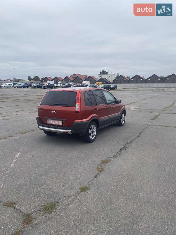 Хэтчбек Ford Fusion 2007 в 