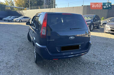 Хетчбек Ford Fusion 2011 в 