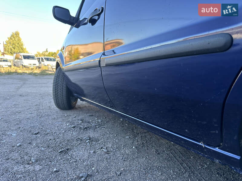 Хэтчбек Ford Fusion 2003 в Нежине