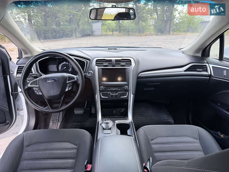 Седан Ford Fusion 2017 в Днепре
