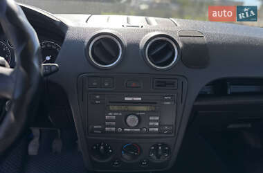 Хетчбек Ford Fusion 2007 в 