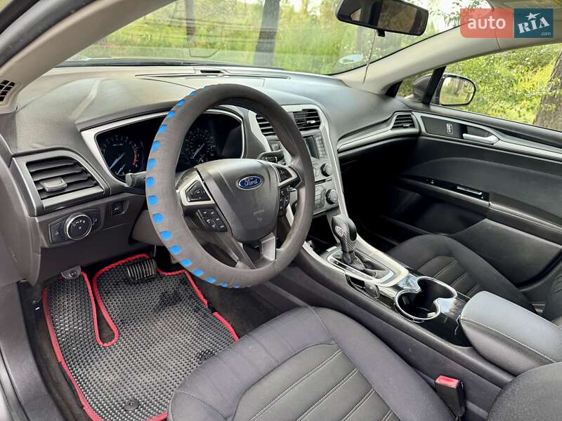 Седан Ford Fusion 2013 в Киеве