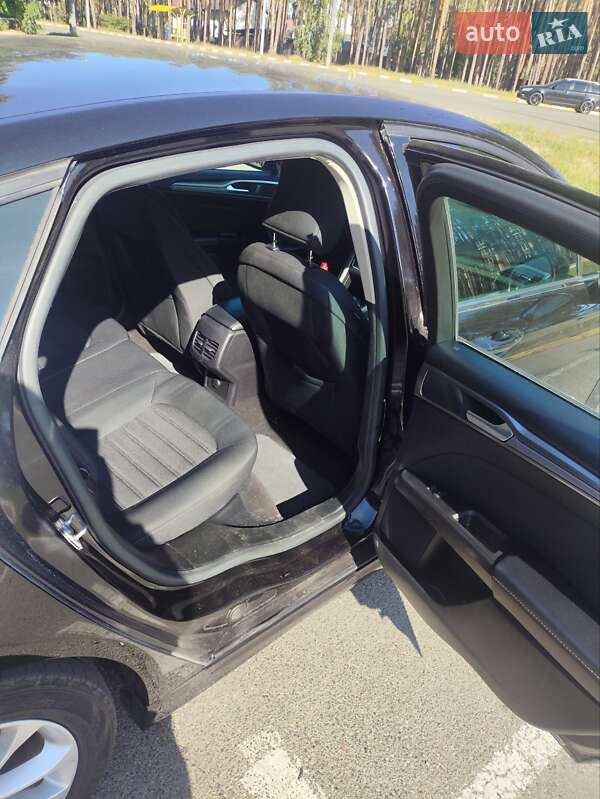 Седан Ford Fusion 2019 в Ирпене