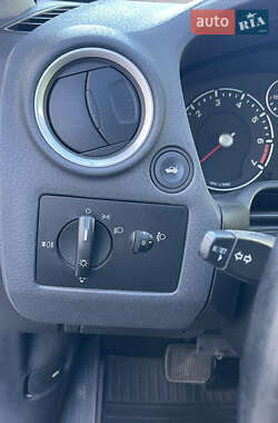 Хэтчбек Ford Fusion 2008 в 