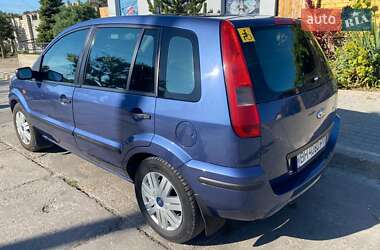 Хэтчбек Ford Fusion 2005 в 