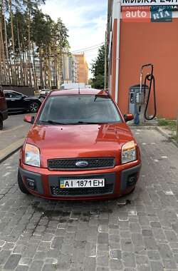 Хэтчбек Ford Fusion 2008 в 