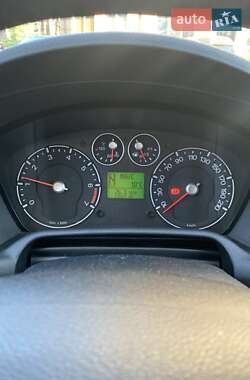 Хэтчбек Ford Fusion 2008 в 